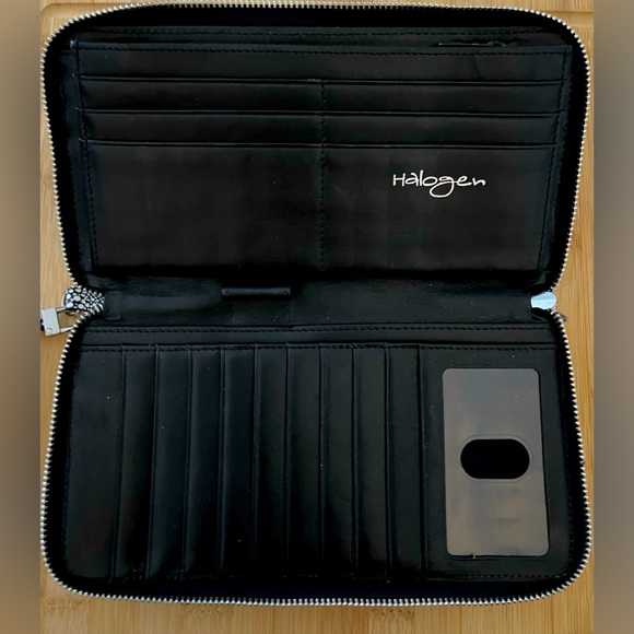 Halogen Genuine Leather Accordion Zip Wallet Wristlet Clutch Nordstrom - Picture 5 of 16